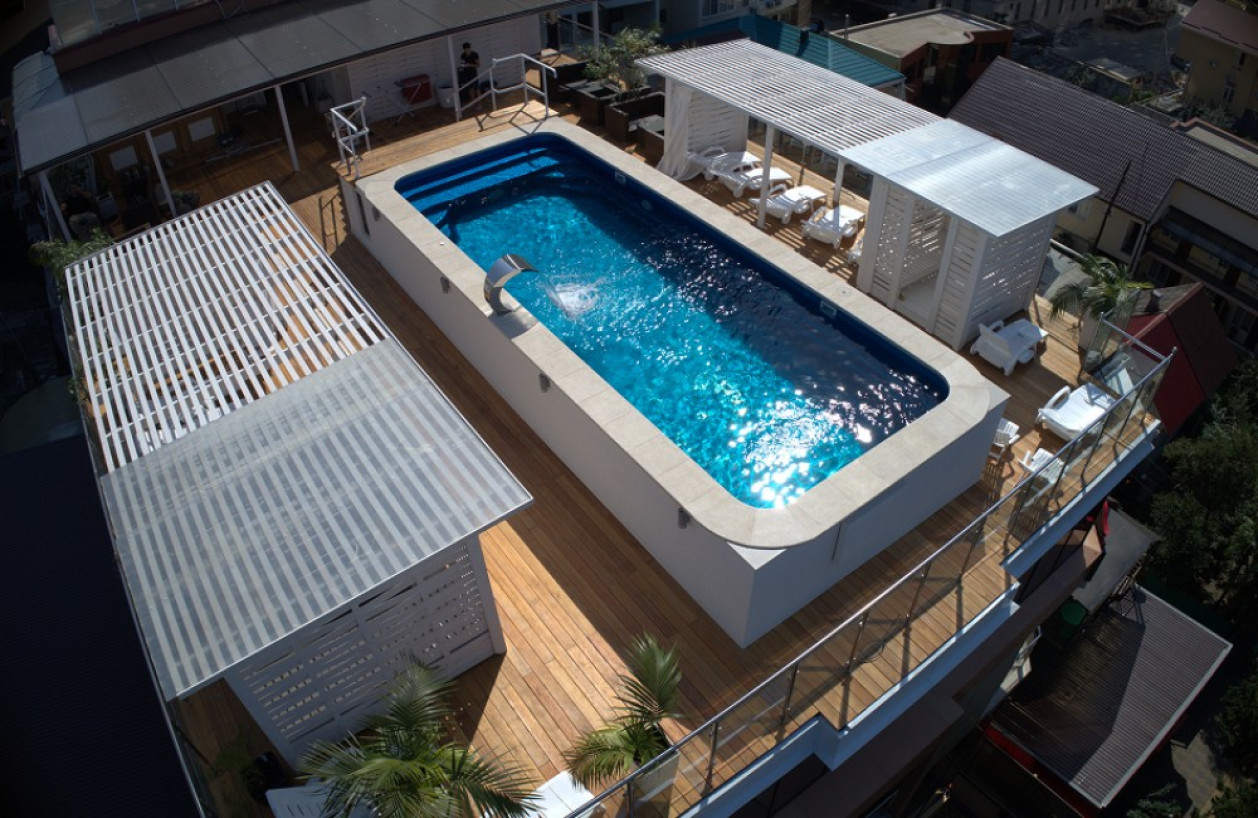 Модель:  Дижон
Размер:  Длина: 10,03 м. Ширина: 3,69 м. Глубина: 1,26-1,65 м. Объем: 40 м³
Цвет:  Королевский бриллиант